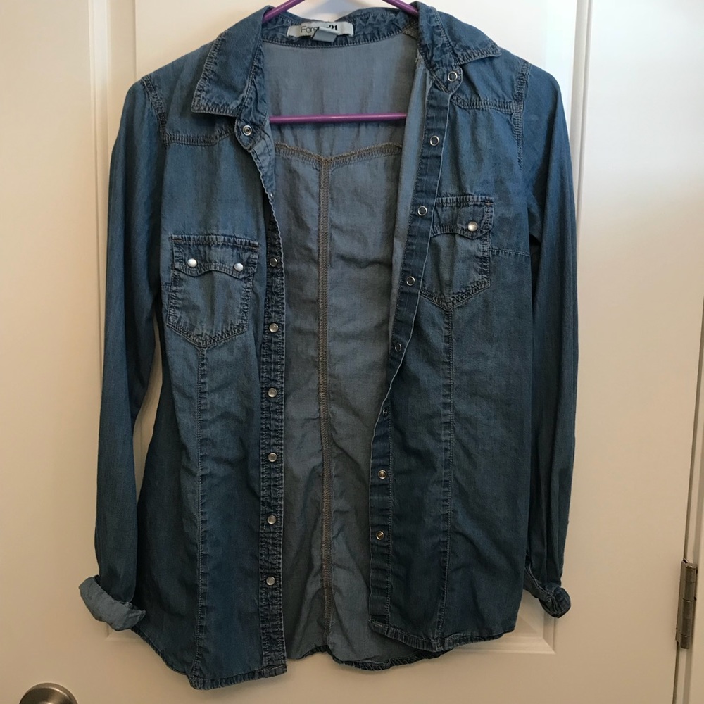 Shirt - Picture 1 of 2